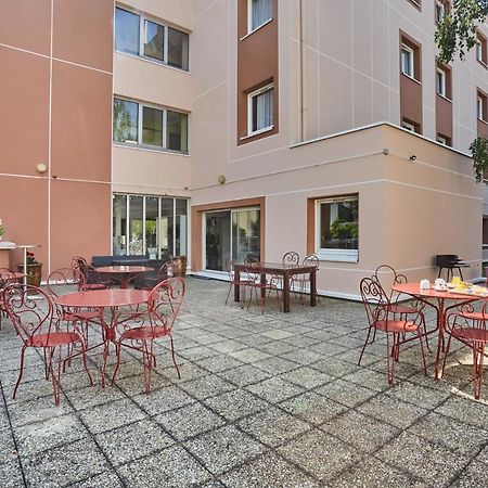 Hotel Cinepole - Proche Paris Joinville-le-Pont Kültér fotó